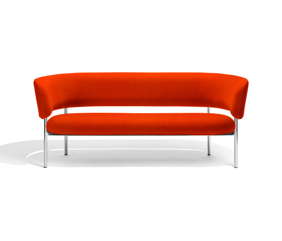 Font bold lounge sofa | red orange | Sofás | møbel copenhagen