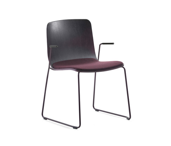 Robbie half covered seat | Sedie | Johanson Design