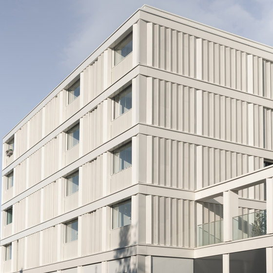 Schiebe-Dreh-System | Proline T Mega | Balkonverglasung | Solarlux