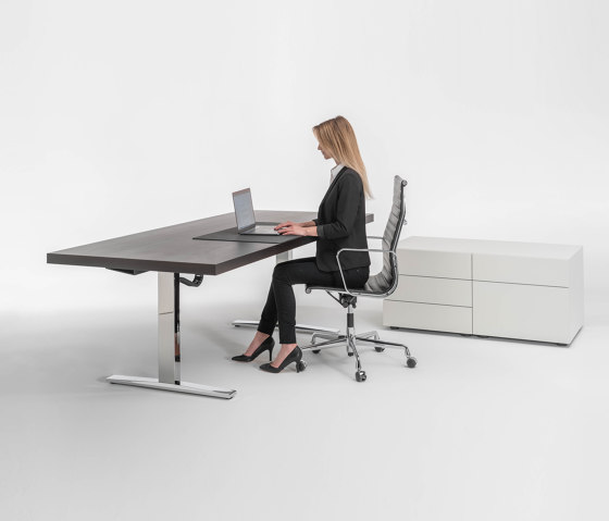 Upsite height-adjustable desk | Escritorios | RENZ