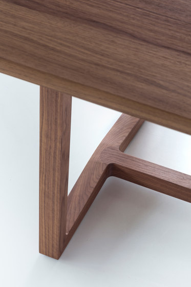George | Dining tables | Mobimex