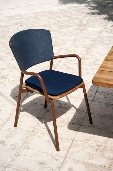 PIPER 021 armchair | Chairs | Roda