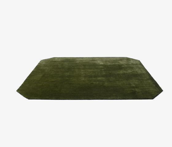 The Moor AP8 Green Pine | Rugs | &TRADITION