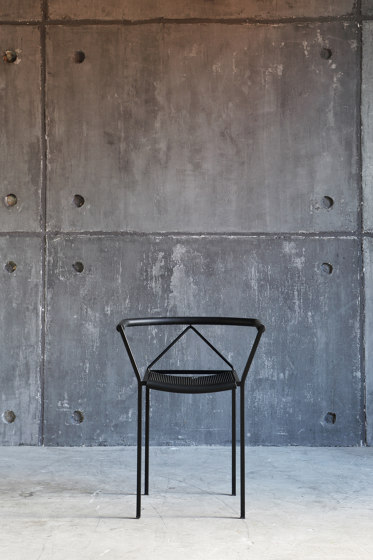 Poltroncina | Chairs | ZEUS