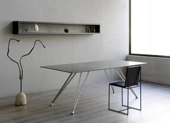 Anonimus table | Dining tables | ZEUS