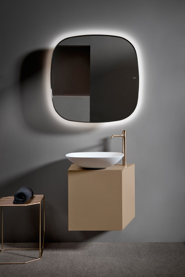 Forma Miroir biseauté avec éclairage LED. | Miroirs de bain | Inbani