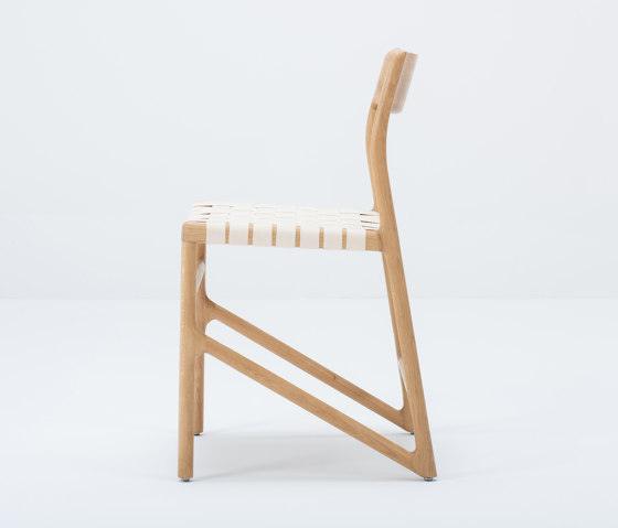 Fawn chair | Chairs | Gazzda