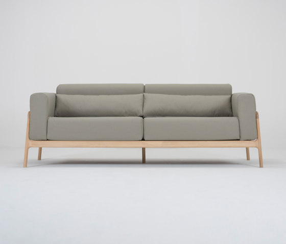 Fawn sofa | 3 seater | Sofas | Gazzda