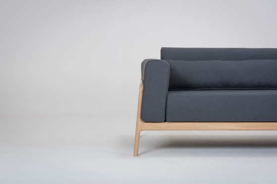 Fawn sofa | 3 plus seater | Canapés | Gazzda