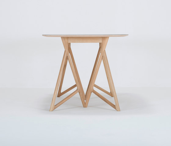 Koza table | 180x90 | linoleum | Tavoli pranzo | Gazzda