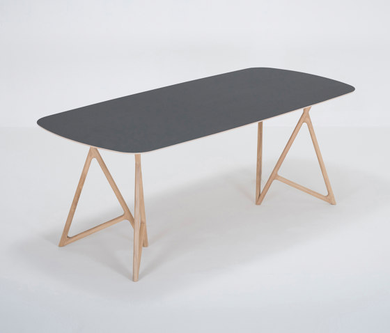 Koza table | 200x90 | linoleum | Dining tables | Gazzda