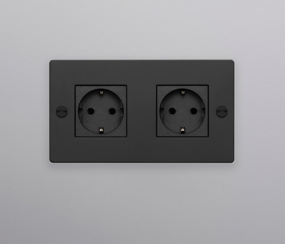 Electricity Euro Socket | 2G Black | Prese EURO | Buster + Punch