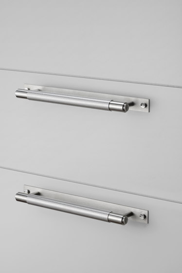 Cabinet Hardware | Pull Bar | Plate | Steel | Tiradores de gabinete | Buster + Punch