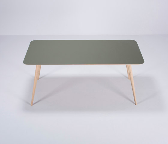 Stafa table | 180x90 | Linoleum | Esstische | Gazzda