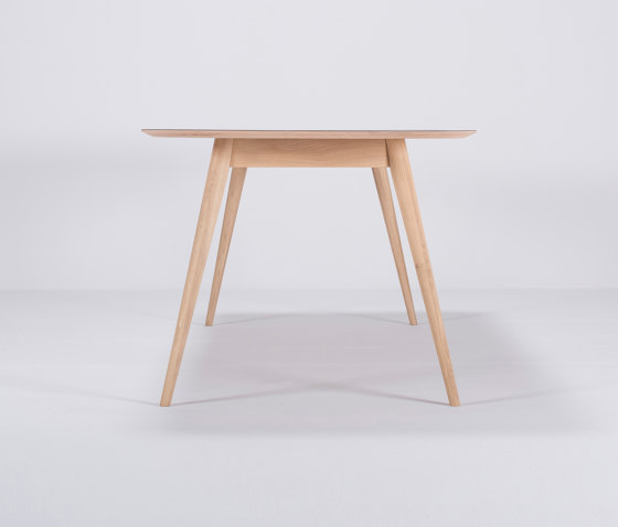 Stafa table | 220x90 | Linoleum | Dining tables | Gazzda