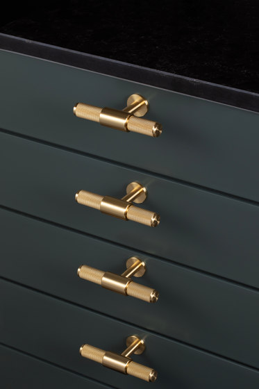 Cabinet Hardware | T Bar | Poignées de meuble | Buster + Punch