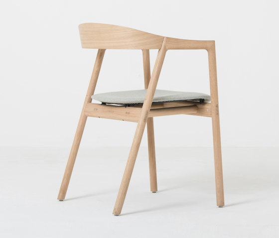 Muna chair | Main Line Flax | Chairs | Gazzda