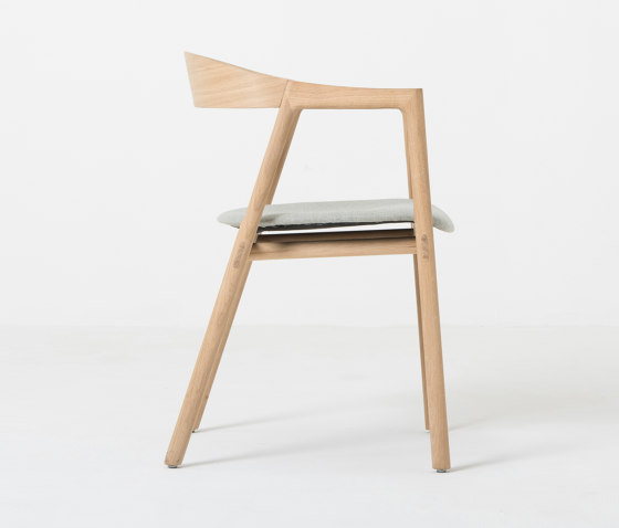 Muna chair | Main Line Flax | Sedie | Gazzda