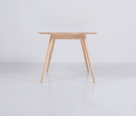 Stafa table | 140x90 | Mesas comedor | Gazzda