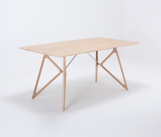Tink table | 160x90 | oak | Esstische | Gazzda