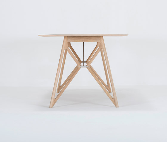 Tink table | 200x90 | linoleum | Tables de repas | Gazzda