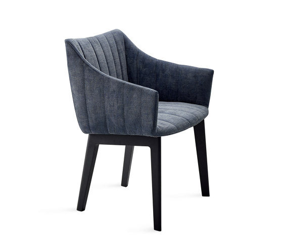 Rubie | Chair with wooden support frame | Sedie | FREIFRAU MANUFAKTUR