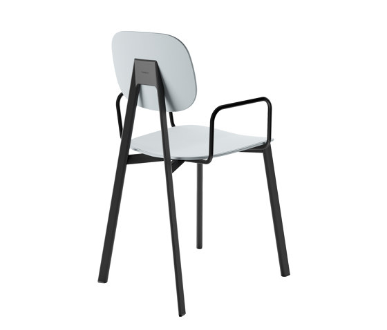 Tata | Chairs | Pointhouse