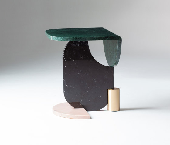 Playing Games coffee table | Tables d'appoint | Dooq