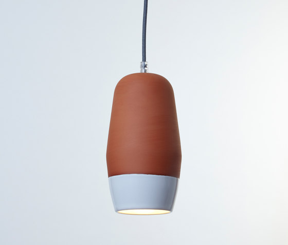 Terracotta Small (Bottom Glazed) | Lámparas de suspensión | Hand & Eye Studio
