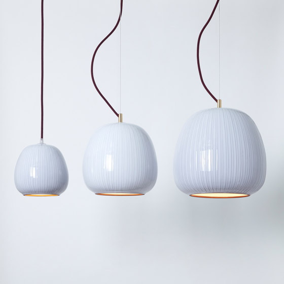 Gooseberry Pendant (Small) | Lámparas de suspensión | Hand & Eye Studio