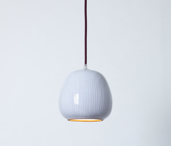 Gooseberry Pendant (Small) | Lámparas de suspensión | Hand & Eye Studio