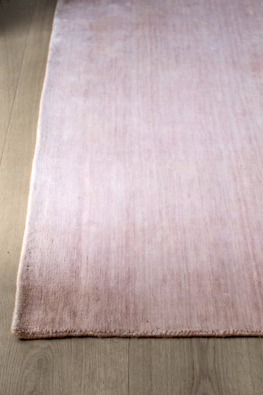 Bamboo rose dust | Formatteppiche | massimo copenhagen
