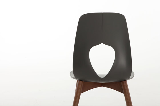 Hole Wood | Stühle | Tonin Casa