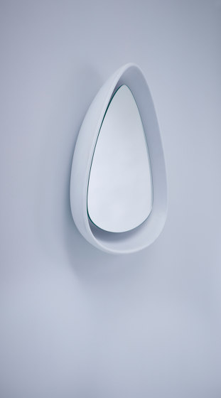 Scoopy Light White by Deknudt Mirrors | Mirrors