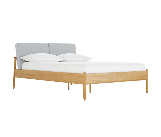 Raleigh Bed | Somieres / Armazones de cama | Design Within Reach