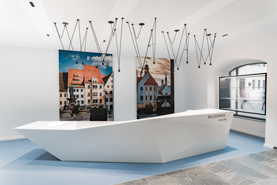 Avonite® | Interieur Touristinformation in Freiberg | Theken | Rosskopf + Partner