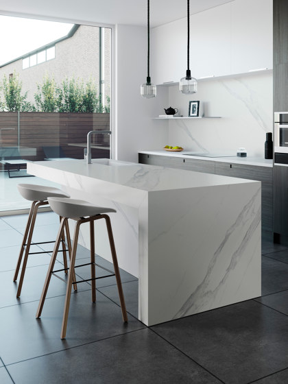 Dekton® | Surface for Dekton showroom kitchen | Ceramic panels | Rosskopf + Partner