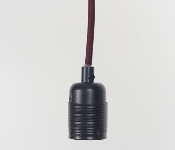 E27 pendant Matt Black / Bordeaux Cable | Lampade sospensione | Frama