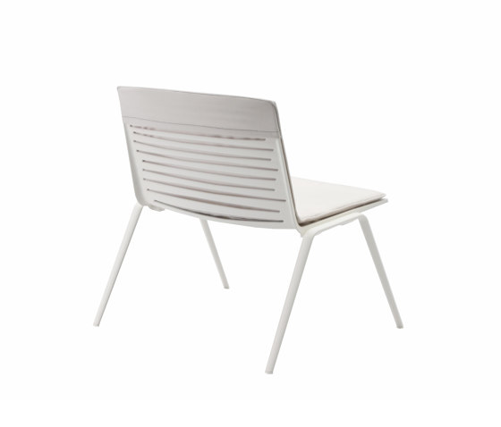 Zebra Lounge Chair | Fauteuils | Fast