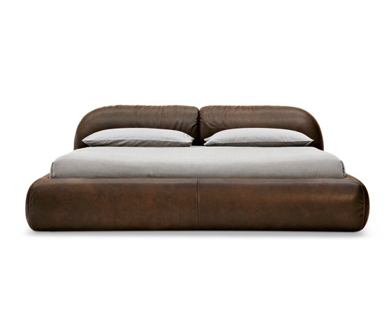 Piumotto Bed | Beds | Busnelli