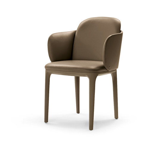 Manda Chairs | Chairs | Busnelli