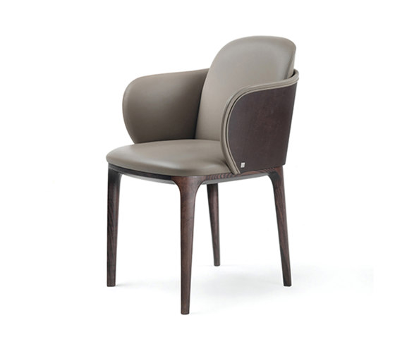 Manda Wood | Chairs | Busnelli