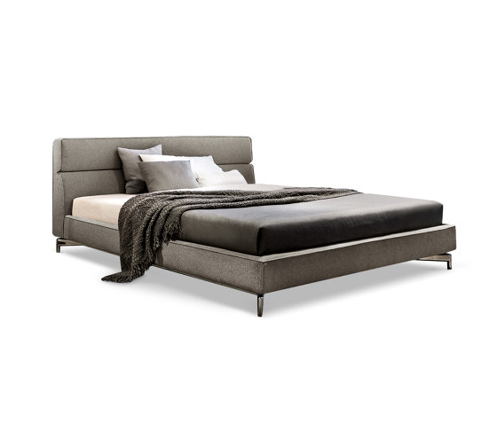 Taylor Bed | Beds | Busnelli