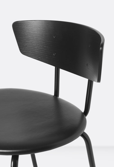 Herman Bar Chair High upholstered - Leather | Tabourets de bar | ferm LIVING