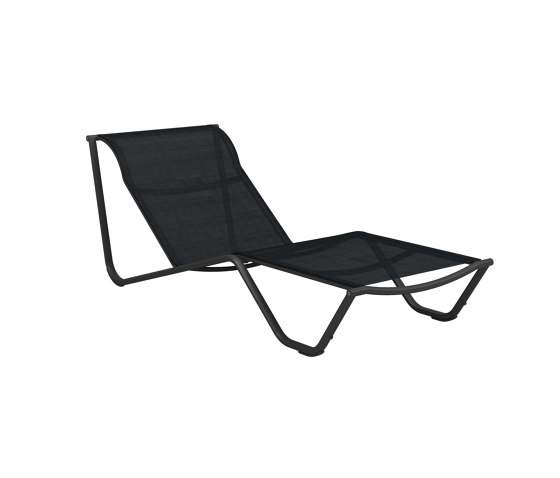 Helio Fi Ed Back Lounger Meteor Charcoal | Sun loungers | Gloster Furniture GmbH