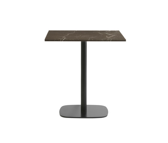 Form Café Table | Mesas de bistro | Normann Copenhagen