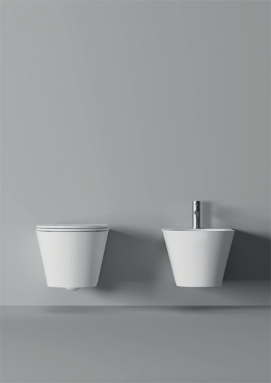 Toilette Hide Hung Round 57cm x 37cm | WCs | Alice Ceramica