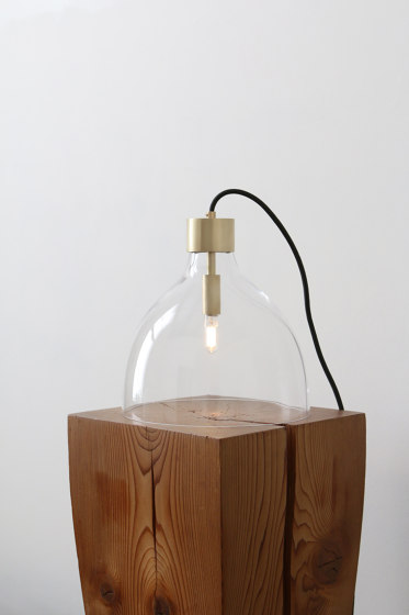 Bell Jar Light Small | Lámparas de sobremesa | SkLO