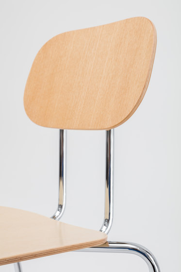 New School | Chairs | MDD