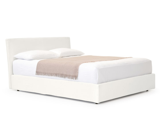 Beta tall bed frame | Camas | Pianca